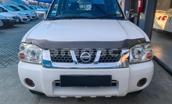 Buy Used Nissan NP 300 White Car in Faleasiu in A'ana Buy Used Nissan NP 300 White Car in Faleasiu in A'ana
