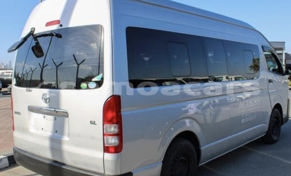 Acheter Occasion Voiture Toyota Hiace Gris à Apai, Aiga-i-le-Tai Acheter Occasion Voiture Toyota Hiace Gris à Apai, Aiga-i-le-Tai