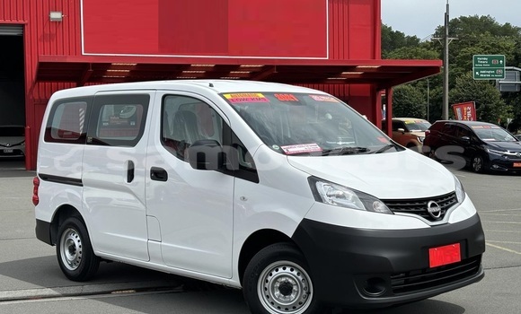 Buy Used Nissan NV200 White Car in Sala'ilua in Palauli Buy Used Nissan NV200 White Car in Sala'ilua in Palauli