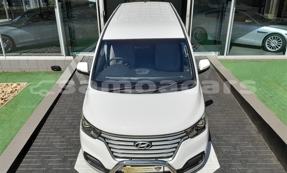 Buy Used Hyundai H1 White Car in Faleialupo in Vaisigano Buy Used Hyundai H1 White Car in Faleialupo in Vaisigano