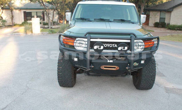 Buy Used Toyota FJ Cruiser Green Car in Apia in Tuamasaga Buy Used Toyota FJ Cruiser Green Car in Apia in Tuamasaga