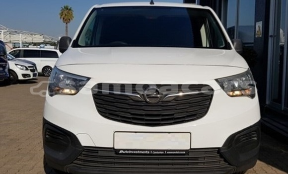 Buy Used Opel Combo White Car in Apia in Tuamasaga Buy Used Opel Combo White Car in Apia in Tuamasaga