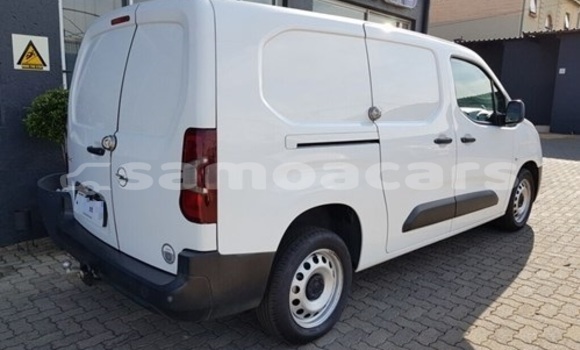 Buy Used Opel Combo White Car in Apia in Tuamasaga Buy Used Opel Combo White Car in Apia in Tuamasaga