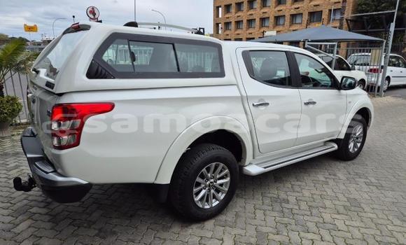 Buy Used Mitsubishi Triton White Car in Apia in Tuamasaga Buy Used Mitsubishi Triton White Car in Apia in Tuamasaga
