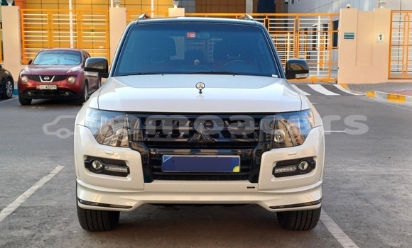 Buy Used Mitsubishi Pajero White Car in Apia in Tuamasaga Buy Used Mitsubishi Pajero White Car in Apia in Tuamasaga