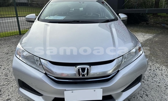 Buy Used Honda Grace Silver Car in Apia in Tuamasaga Buy Used Honda Grace Silver Car in Apia in Tuamasaga