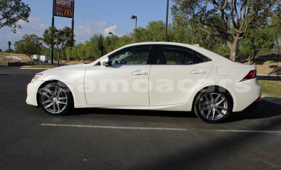 Buy Used Lexus IS White Car in Apia in Tuamasaga Buy Used Lexus IS White Car in Apia in Tuamasaga