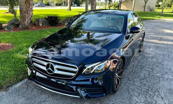 Buy Used Mercedes-Benz E–Class Blue Car in Apia in Tuamasaga Buy Used Mercedes-Benz E–Class Blue Car in Apia in Tuamasaga