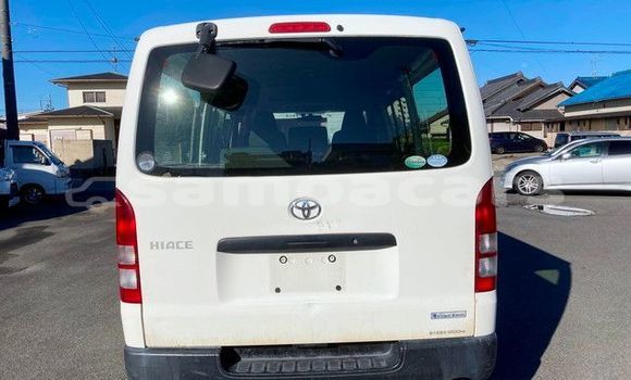 Buy Used Toyota Hiace White Car in Apia in Tuamasaga Buy Used Toyota Hiace White Car in Apia in Tuamasaga