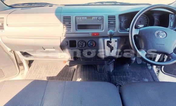 Buy Used Toyota Hiace White Car in Apia in Tuamasaga Buy Used Toyota Hiace White Car in Apia in Tuamasaga