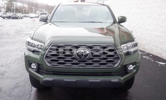 Buy Used Toyota Tacoma Green Car in Apia in Tuamasaga