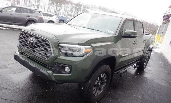 Buy Used Toyota Tacoma Green Car in Apia in Tuamasaga Buy Used Toyota Tacoma Green Car in Apia in Tuamasaga