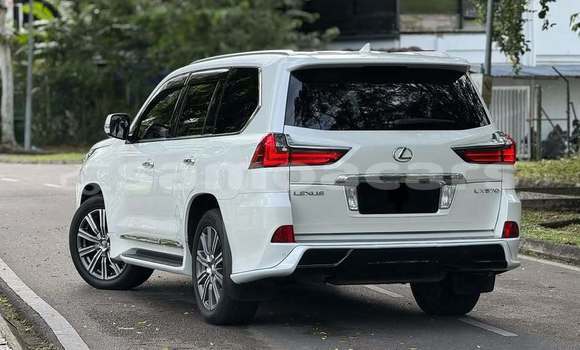 Acheter Occasion Voiture Lexus LX Blanc à Apai, Aiga-i-le-Tai Acheter Occasion Voiture Lexus LX Blanc à Apai, Aiga-i-le-Tai