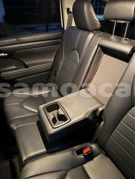 Big with watermark toyota highlander tuamasaga apia 5570