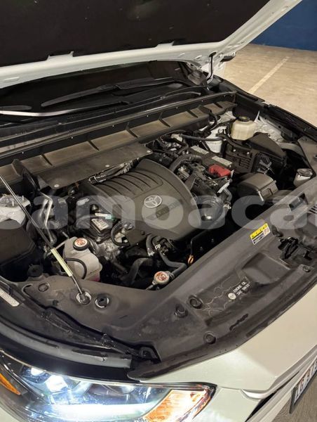 Big with watermark toyota highlander tuamasaga apia 5570