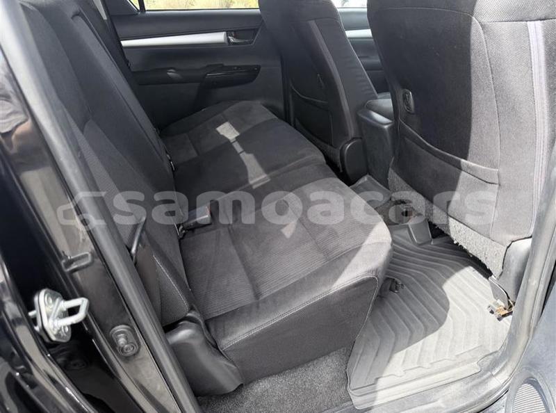 Big with watermark toyota hilux aiga i le tai apai 5572