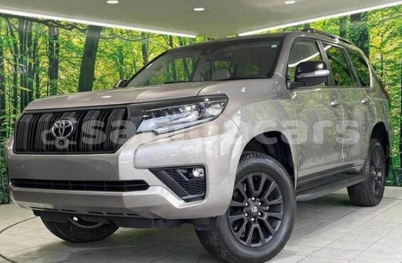 Big with watermark toyota land cruiser prado tuamasaga apia 5578