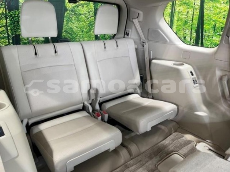 Big with watermark toyota land cruiser prado tuamasaga apia 5578