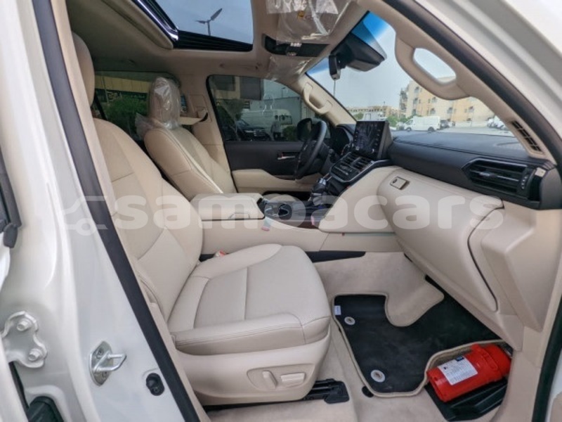 Big with watermark toyota land cruiser tuamasaga apia 5587