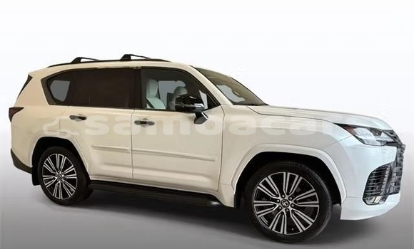 Buy Used Lexus LX White Car in Apia in Tuamasaga Buy Used Lexus LX White Car in Apia in Tuamasaga