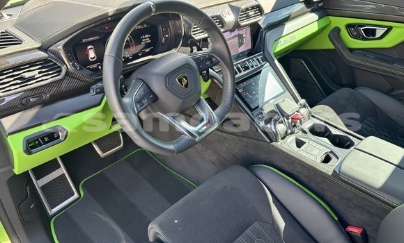 Buy Used Lamborghini Urus Green Car in Asau in Vaisigano Buy Used Lamborghini Urus Green Car in Asau in Vaisigano