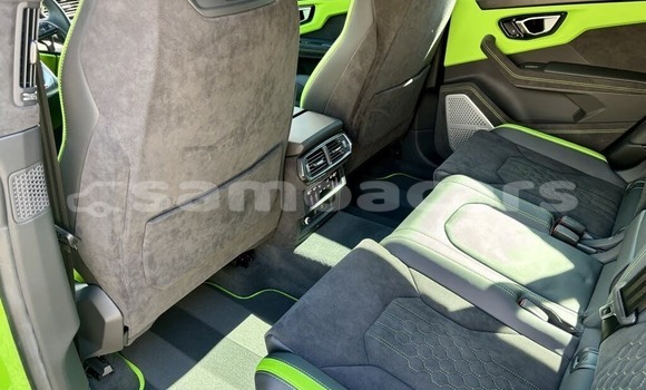 Buy Used Lamborghini Urus Green Car in Asau in Vaisigano Buy Used Lamborghini Urus Green Car in Asau in Vaisigano