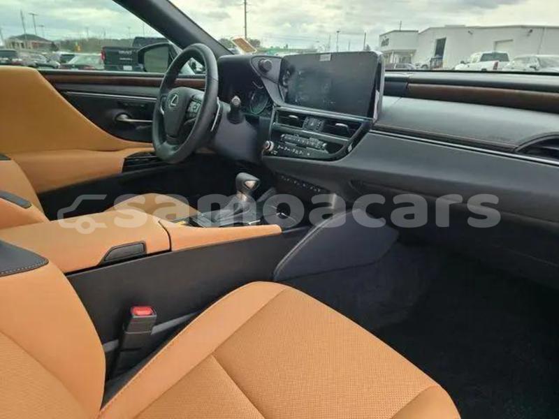 Big with watermark lexus es a ana falease ela 5609