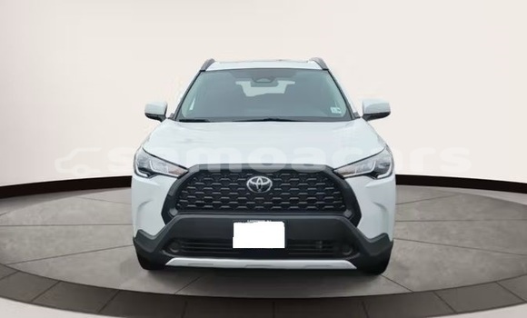 Buy Used Toyota Corolla Cross White Car in Apia in Tuamasaga