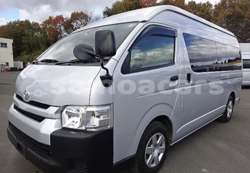 Big with watermark toyota hiace aiga i le tai apai 5613