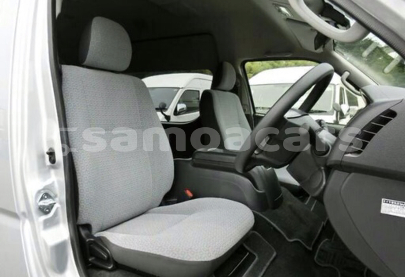 Big with watermark toyota hiace aiga i le tai apai 5613