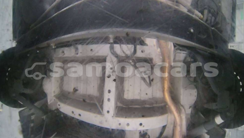 Big with watermark nissan ad aiga i le tai apai 5621