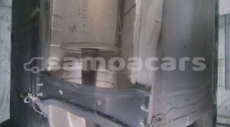 Big with watermark nissan ad aiga i le tai apai 5621