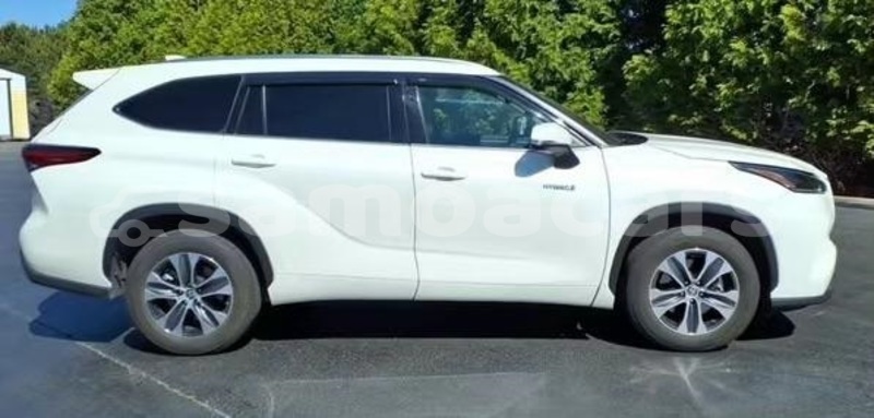 Big with watermark toyota highlander tuamasaga apia 5627