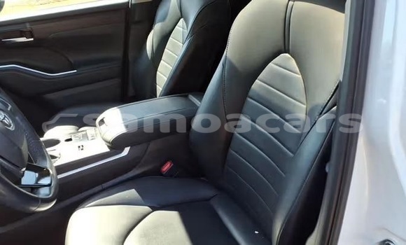 Buy Used Toyota Highlander White Car in Apia in Tuamasaga Buy Used Toyota Highlander White Car in Apia in Tuamasaga