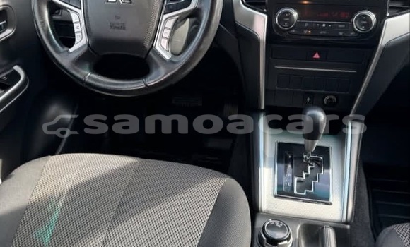 Buy Used Mitsubishi L200 White Car in Apia in Tuamasaga Buy Used Mitsubishi L200 White Car in Apia in Tuamasaga