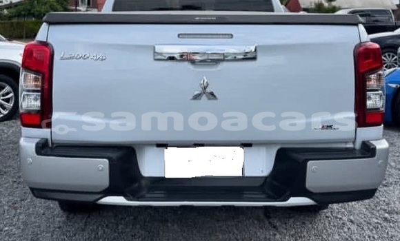Buy Used Mitsubishi L200 White Car in Apia in Tuamasaga Buy Used Mitsubishi L200 White Car in Apia in Tuamasaga