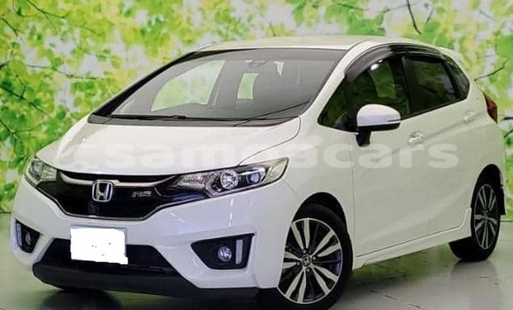 Buy Used Honda Fit White Car in Apia in Tuamasaga