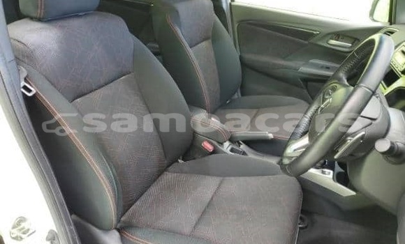 Buy Used Honda Fit White Car in Apia in Tuamasaga Buy Used Honda Fit White Car in Apia in Tuamasaga