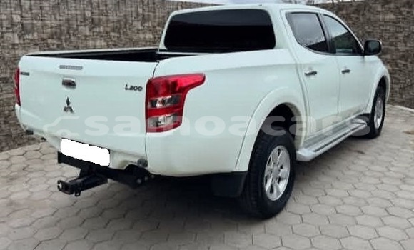 Buy Used Mitsubishi L200 White Car in Apia in Tuamasaga Buy Used Mitsubishi L200 White Car in Apia in Tuamasaga