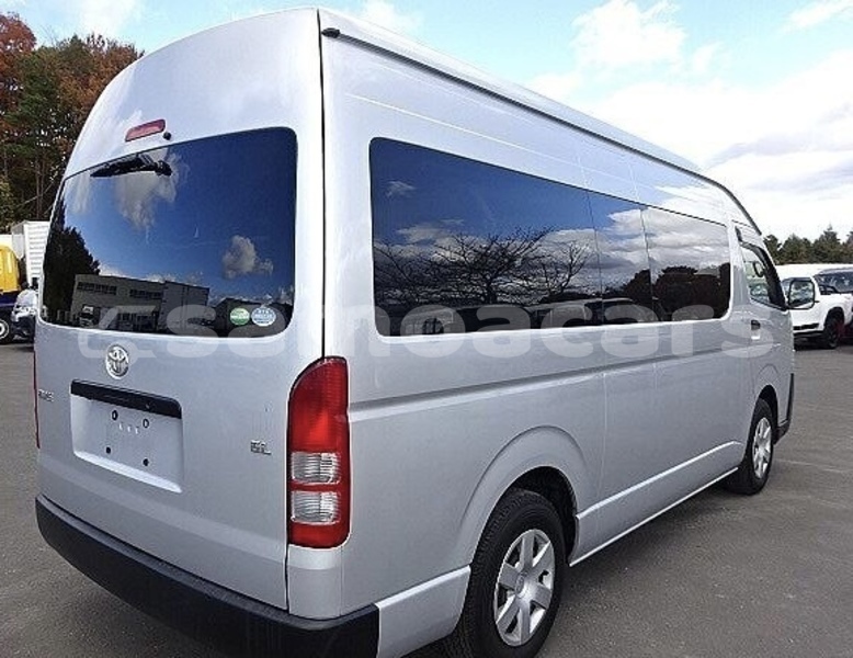 Big with watermark toyota hiace tuamasaga apia 5640