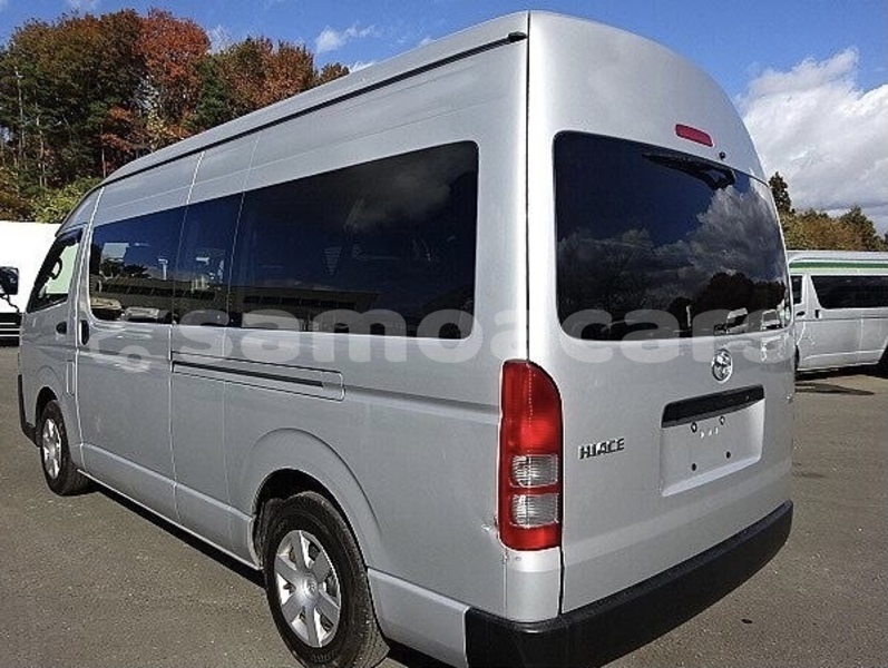 Big with watermark toyota hiace tuamasaga apia 5640
