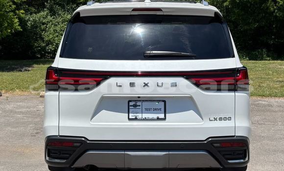 Buy Used Lexus LX White Car in Apia in Tuamasaga Buy Used Lexus LX White Car in Apia in Tuamasaga