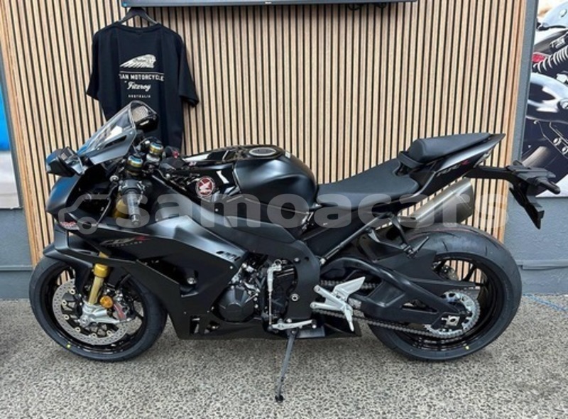 Big with watermark yamaha tmax aiga i le tai apai 5647