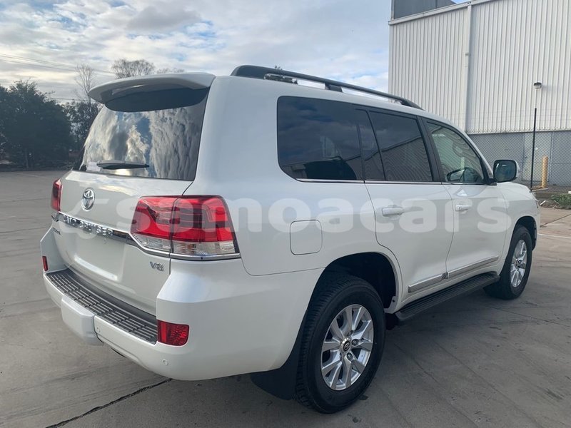 Big with watermark toyota land cruiser tuamasaga apia 5651