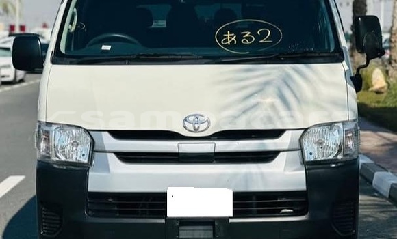 Buy Used Toyota Hiace White Car in Apia in Tuamasaga Buy Used Toyota Hiace White Car in Apia in Tuamasaga