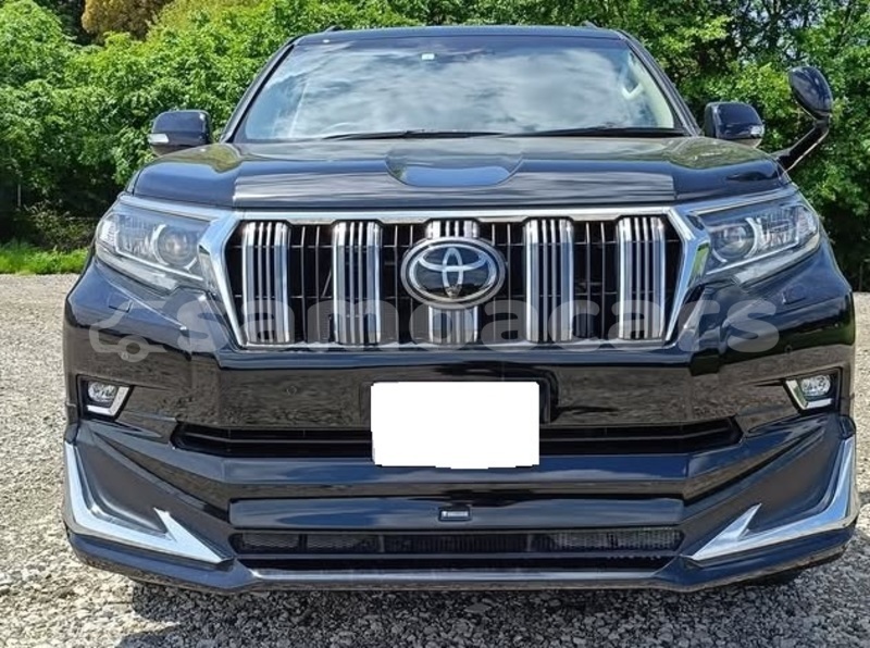 Big with watermark toyota land cruiser prado tuamasaga apia 5655