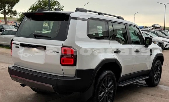 Acheter Neuf Voiture Toyota Land Cruiser Prado Blanc à Apia, Tuamasaga Acheter Neuf Voiture Toyota Land Cruiser Prado Blanc à Apia, Tuamasaga