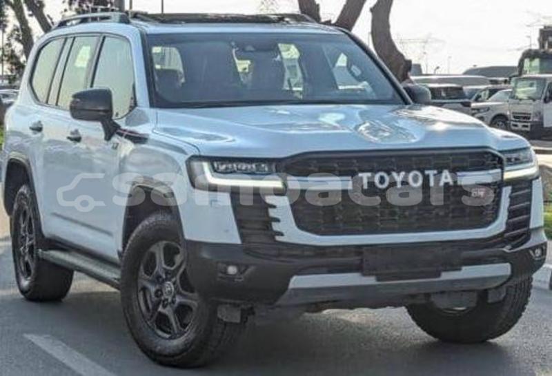 Big with watermark toyota land cruiser tuamasaga apia 5673