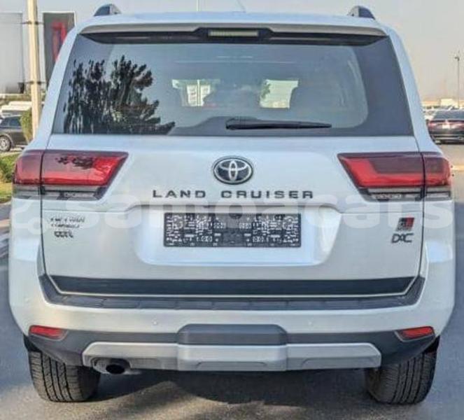Big with watermark toyota land cruiser tuamasaga apia 5673