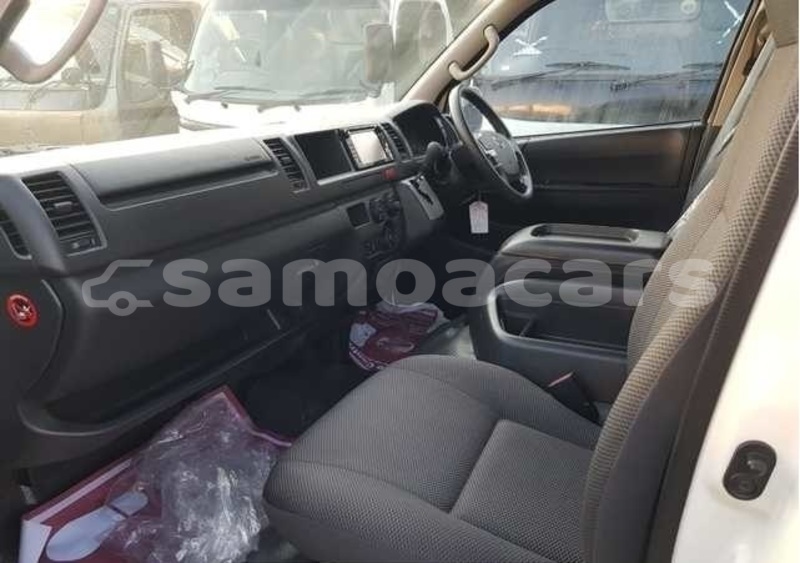 Big with watermark toyota hiace vaisigano asau 5683